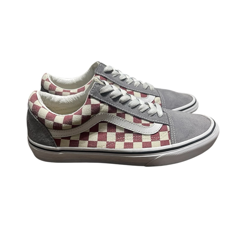 Men’s Vans Old Skool Checkerboard Suede/Canvas Sneaker in Frost Gray/Rhubarb